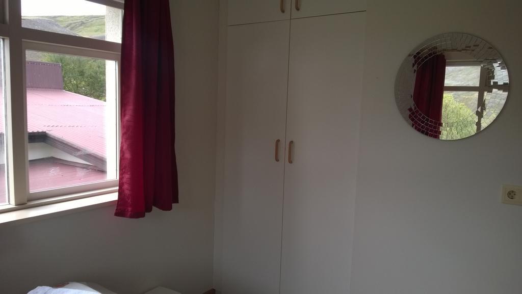 Guesthouse Skjoldolfsstadir Skjoldolfsstathir Ruang foto