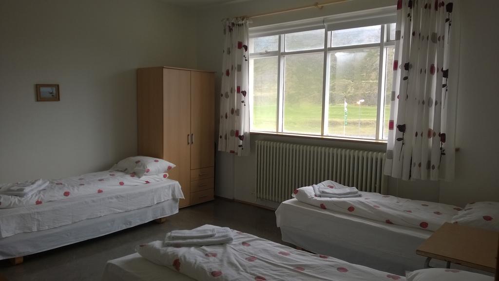 Guesthouse Skjoldolfsstadir Skjoldolfsstathir Ruang foto
